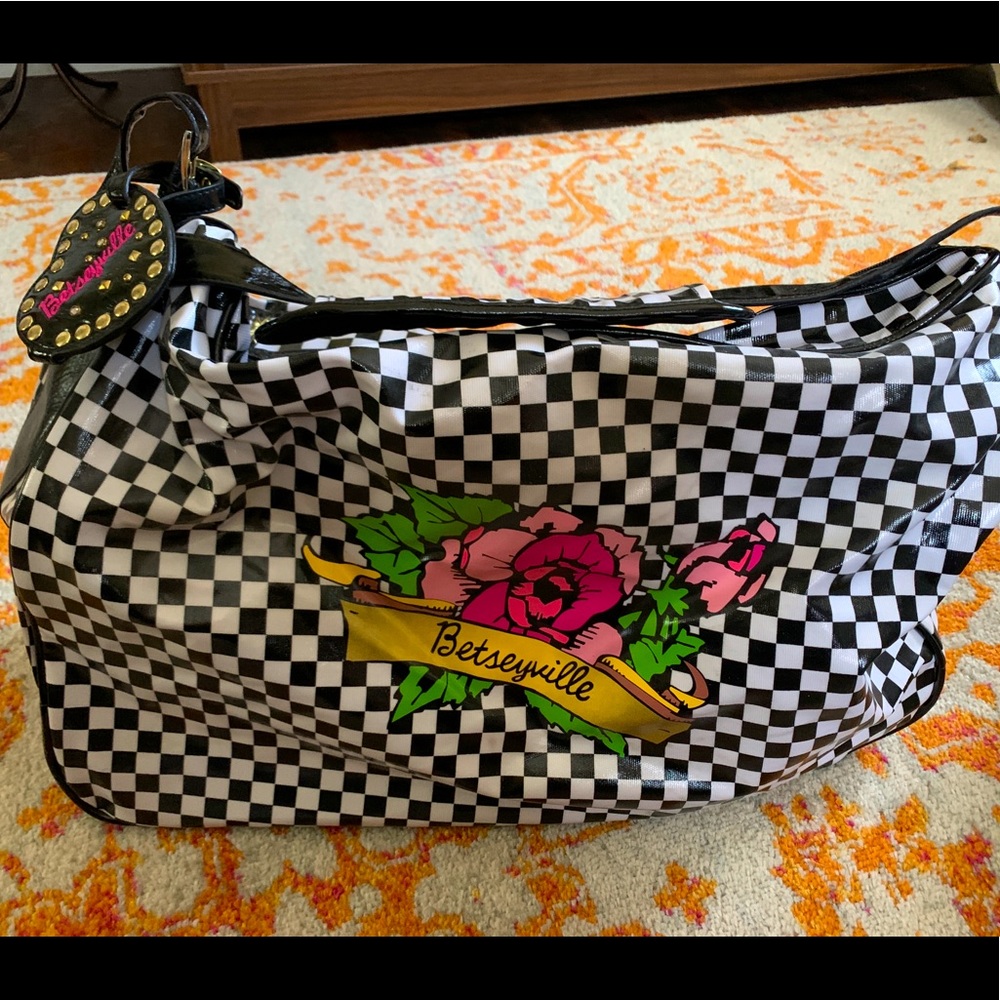 Betseyville weekender bag
